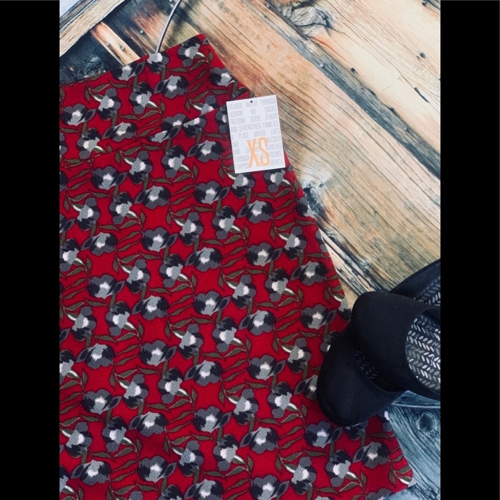 Lularoe Cassie